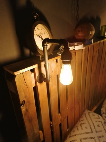 bedlamp/bedside lamp