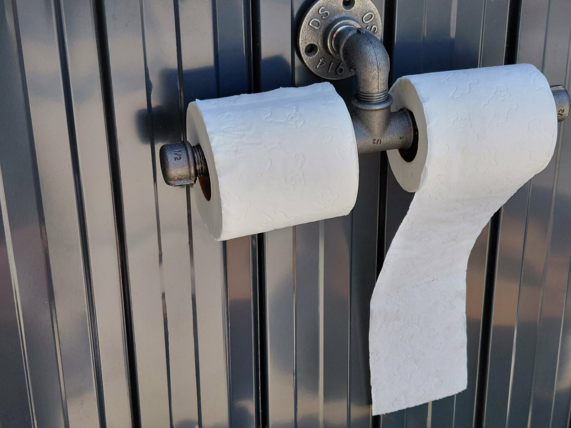 Dubbele wcrolhouder decoratief en sterk