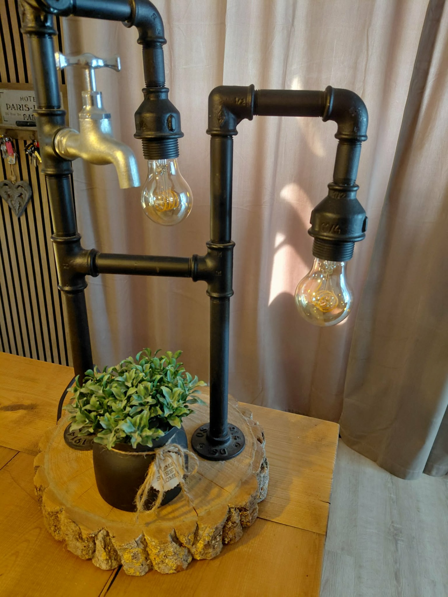 Staande lamp van steampunk